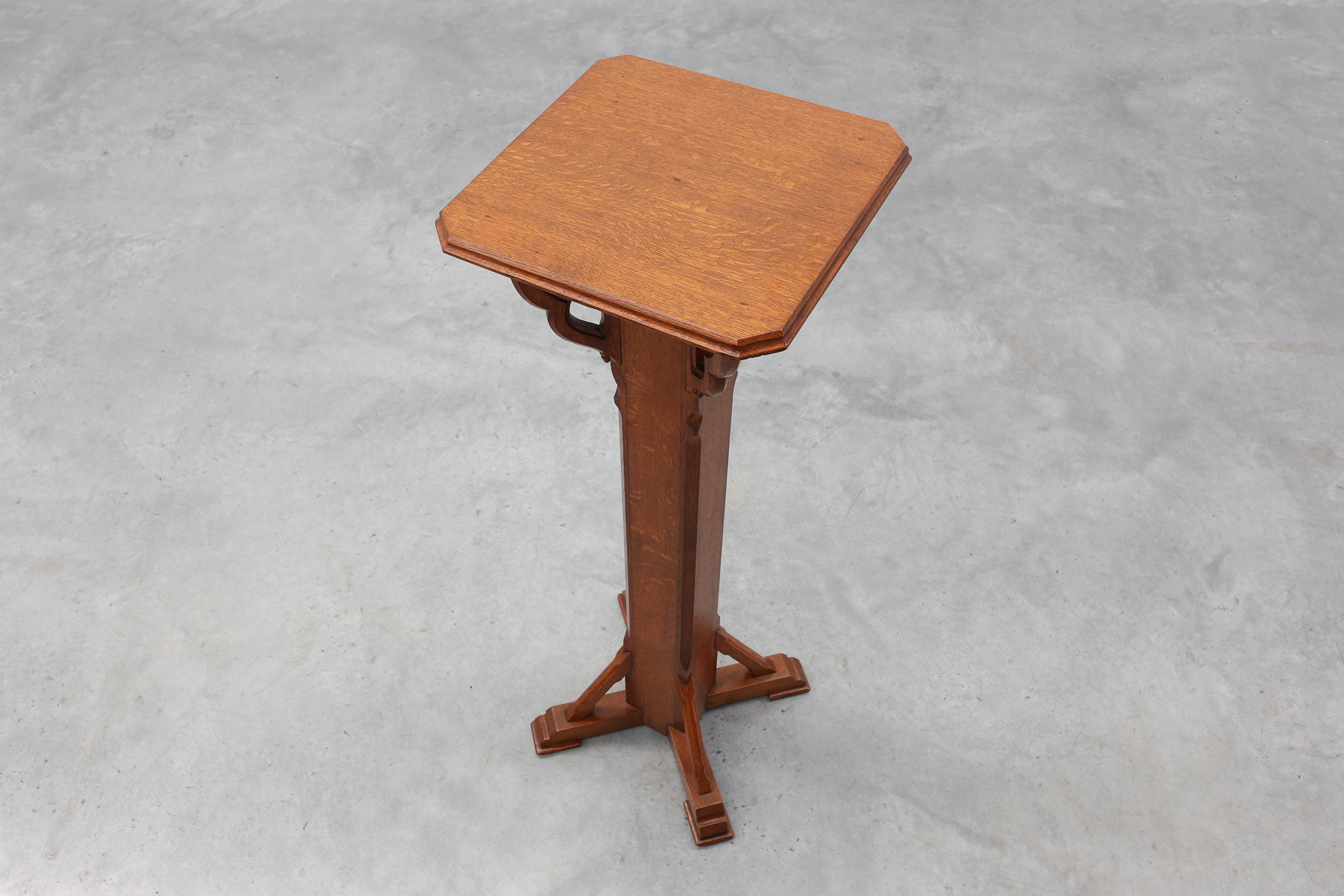 Art Deco oak pedestal with pierced brackets and cross base, Belgium 1920sthumbnail